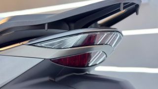 Honda chính thức mở bán ‘huyền thoại xe ga’ mới tại Việt Nam: Có phanh ABS, màn TFT cực đẹp, giá mềm