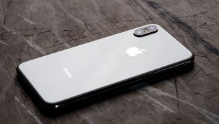 Đây là chiếc iPhone đỉnh nhất mọi thời đại: Cái bóng quá lớn của Apple!