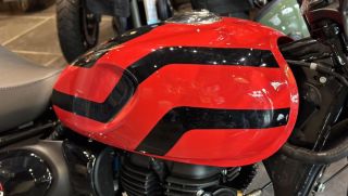 ‘Vua côn tay’ mới chính thức ra mắt giá 77 triệu đồng: 'Kèo căng' cho Honda Winner R và Yamaha Exciter