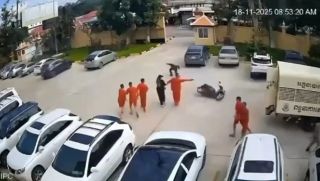 Clip tù nhân người Việt táo tợn dùng súng bỏ trốn ngay tại tòa án Campuchia, hé lộ về người phụ nữ bí ẩn tuồn súng vào