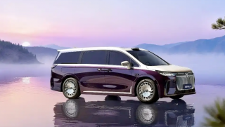 MPV hạng sang mới ‘đe nẹt’ Toyota Alphard: Rẻ gần bằng một nửa, nội thất như ‘khoang hạng nhất’