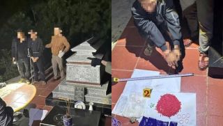 Quảng Trị: Giấu ma túy trong ngôi mộ để dùng dần, 2 nam thanh niên nhận cái kết đắng