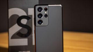 Đây là smartphone chụp xa rẻ nhất Việt Nam, chưa đầy 7 triệu, thấp hơn iPhone 11, đánh bại iPhone 17