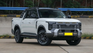 ‘Vua bán tải’ mới soán ngôi Ford Ranger Raptor: Đến từ nhà Nissan, giá chỉ hơn 630 triệu đồng