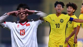 U17 Việt Nam 'phả hơi nóng' lên Malaysia, vé dự VCK U17 Asian Cup nằm trong tầm tay