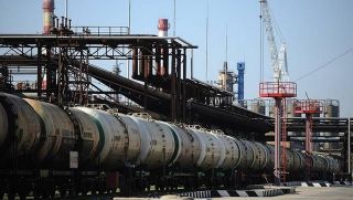 Giá xăng dầu hôm nay 3/12: Đồng loạt hạ nhiệt, RON95 và diesel đồng loạt giảm sâu