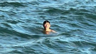 Hai ngư dân Lý Sơn nhận Huân chương Dũng cảm sau 48 giờ lênh đênh cứu người