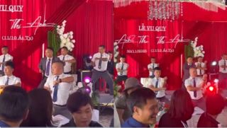 Hà Tĩnh: Bố cô dâu rủ bạn múa võ Karate ngay giữa đám cưới, chú rể theo dõi mà ‘toát mồ hôi’