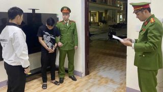 Khởi tố thanh niên đột nhập nhà dân giữa đêm, liều lĩnh trộm ôtô chở bạn gái về nhà: Quá khứ bất hảo