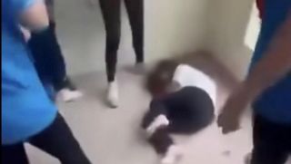 Thông tin sốc vụ nữ sinh lớp 8 ở Bắc Ninh bị đánh hội đồng trong trường, hé lộ lý do ít ai ngờ tới