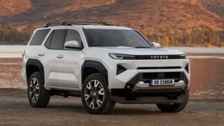 Toyota Fortuner thế hệ mới lộ diện: Hầm hố hơn, đậm chất SUV địa hình, kế thừa Hilux