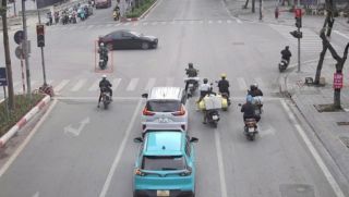 Camera AI giao thông ‘soi’ hàng trăm xe vượt đèn đỏ, danh sách phạt nguội theo Nghị định 168 khiến nhiều người giật mình
