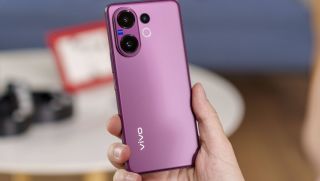 Đây là ‘bản sao giá rẻ’ của iPhone 17 đáng mua nhất tháng 12, giá rẻ hơn cả chục triệu hút khách Việt