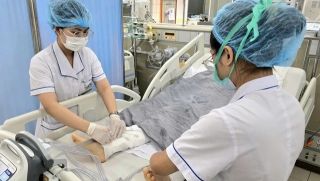 Tín hiệu tích cực với 2 nạn nhân trong vụ lật xe khách chở đoàn thiện nguyện ở Lào Cai