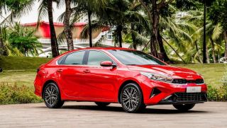 Cập nhật giá lăn bánh Kia K3 cuối tháng 12/2025: ‘Rẻ như cho’, át vía cả Hyundai Elantra và Mazda3