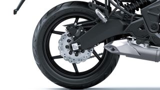 ‘Chất’ hơn Yamaha Exciter và Honda Winner R, ‘ông hoàng côn tay’ mới ra mắt với giá cực kỳ hấp dẫn