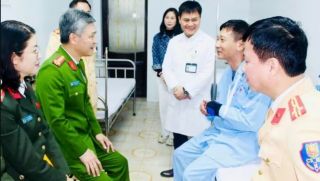 Danh tính nam thanh niên ngang nhiên tông CSGT gãy xương quay tay trái và chấn thương vùng đầu