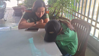 Phát hiện thiếu nữ 13 tuổi có biểu hiện bất ổn, định tự tử trên cầu ở Cần Thơ, công an nhanh chóng can thiệp