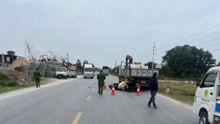 Hưng Yên: Hai vụ tai nạn giao thông chết người vì dừng đỗ xe sai quy định, CSGT cảnh báo nguy cơ mất an toàn 