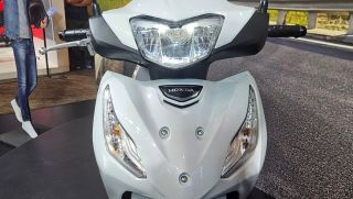 Tin xe cuối tuần: Honda chính thức ra mắt ‘vua xe số’ 110cc mới đẹp hơn Future, giá rẻ 28 triệu đồng