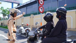 Danh sách lỗi giao thông năm 2026 dễ bị CSGT giữ xe máy: Nhiều người vi phạm mà không hề hay biết