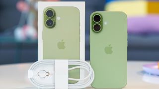 Đây là chiếc iPhone tiêu chuẩn toàn diện đáng mua nhất 2026, giá rẻ được chuộng hơn iPhone Air