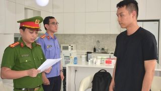 Lộ diện mắt xích nữ trong đường dây lừa đảo hàng nghìn tỷ, công an ráo riết truy tìm