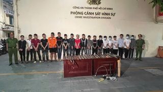Hàng chục thanh niên hỗn chiến như phim hành động ở TPHCM, 14 người vướng vòng lao lý