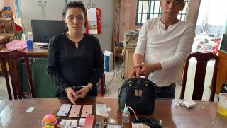 Công an bắt quả tang đôi nam nữ có hành vi ‘mờ ám’, tiến hành kiểm tra thì phát hiện chấn động