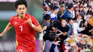 Tiệc quê Đình Bắc biến thành ‘concert thu nhỏ’: Vua phá lưới U23 Việt Nam ‘cầu cứu’ giữa 2.000 người
