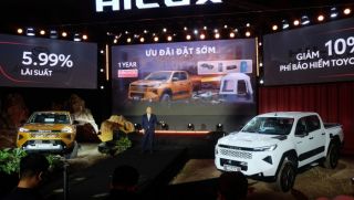 Điểm tin ô tô 29/1: Ford Bronco đăng ký tại Việt Nam, Toyota Hilux 2026 'trình làng' - giá 632 triệu