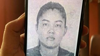 Nghi án dùng đũa vuốt nhọn đâm thủng mặt cô gái rồi rời khỏi hiện trường, công an thông báo nóng