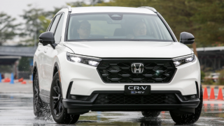 Honda CR-V hybrid lắp ráp trong nước chốt giá từ 1,17 tỷ đồng: Bản L rẻ nhất, RS thấp hơn xe nhập