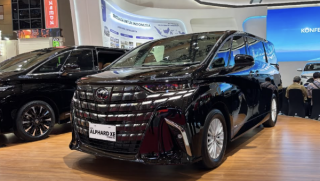 Toyota Alphard tung bản ‘dễ tiếp cận’ tại Đông Nam Á: tinh giản tiện nghi để mở rộng tệp khách hàng