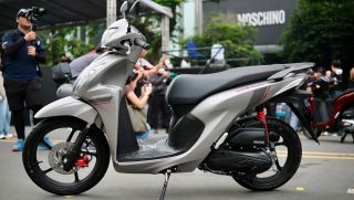 Bảng giá xe Honda Vision 2026 giữa tháng 2/2026 giảm mất phanh: Lấn át cả LEAD và SH Mode vì quá rẻ