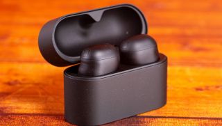 Đánh giá tai nghe Sony WF-1000XM6: Nâng cấp nhẹ nhưng vẫn ‘đỉnh chóp’ về âm thanh và chống ồn