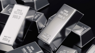 Giá bạc trượt sâu, quỹ lớn nhất thế giới bất ngờ ‘xả’ hàng trăm tấn