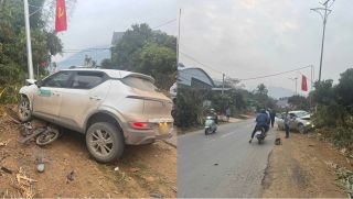 Ô tô lấn làn húc văng xe máy khiến 1 hiệu trưởng tử vong tại chỗ, camera ghi lại toàn bộ diễn biến