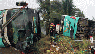 Hiện trường xe khách chở 32 người lật khiến 3 người thương vong, nguyên nhân ban đầu gây tai nạn?