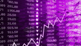 Eo biển Hormuz nóng lên, 3 nhóm cổ phiếu đồng loạt tím trần: Điều gì đang xảy ra?