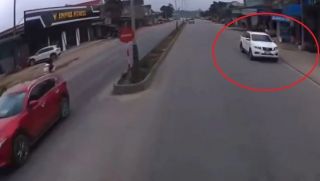 Hà Tĩnh: Nữ tài xế đi ô tô ngược chiều bị người dân ghi hình, chính thức nhận mức phạt nặng