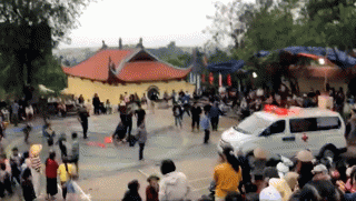 Vụ đô vật thi đấu ở hội làng Hà Nội phải dừng thi đấu, nhập viện cấp cứu: Lo lắng tình hình nạn nhân