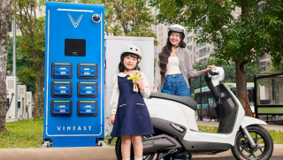 Giá xe máy điện VinFast sau chương trình ‘Thu xăng - Đổi điện’ hỗ trợ người dùng giữa cơn sốt giá xăng