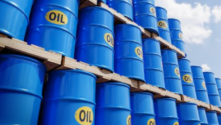 Giá dầu tăng vọt trở lại sau sự cố tại Iraq, tiến sát mốc 100 USD/thùng