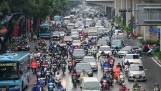 Hà Nội rào chắn 1 số tuyến đường trung tâm, cấm phương tiện đi lại: Người dân lưu ý thông tin!
