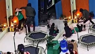 Nghệ An: Trích xuất camera vụ tên cướp táo tợn xông vào phòng tập lúc rạng sáng để cướp dây chuyền