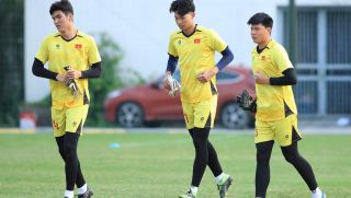 Nói thẳng lý do từ chối nhập tịch Nhật Bản, thủ môn cao gần 2m khiến CĐV Việt Nam 'rung động'