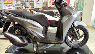 Tin xe máy 19/3: Honda SH giảm giá ‘thủng đáy’ tại đại lý giữa tháng 3, dân tình đổ xô mua vì quá rẻ
