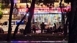 Hiện trường người nước ngoài tử vong trong khách sạn tại TP.HCM, công an phong tỏa hiện trường điều tra nguyên nhân