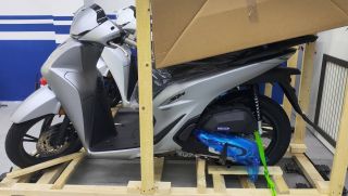Tin xe cuối tuần: Honda SH 150i phiên bản 2026 cập bến đại lý Việt, màu đẹp hơn hẳn SH 160i, giá mềm